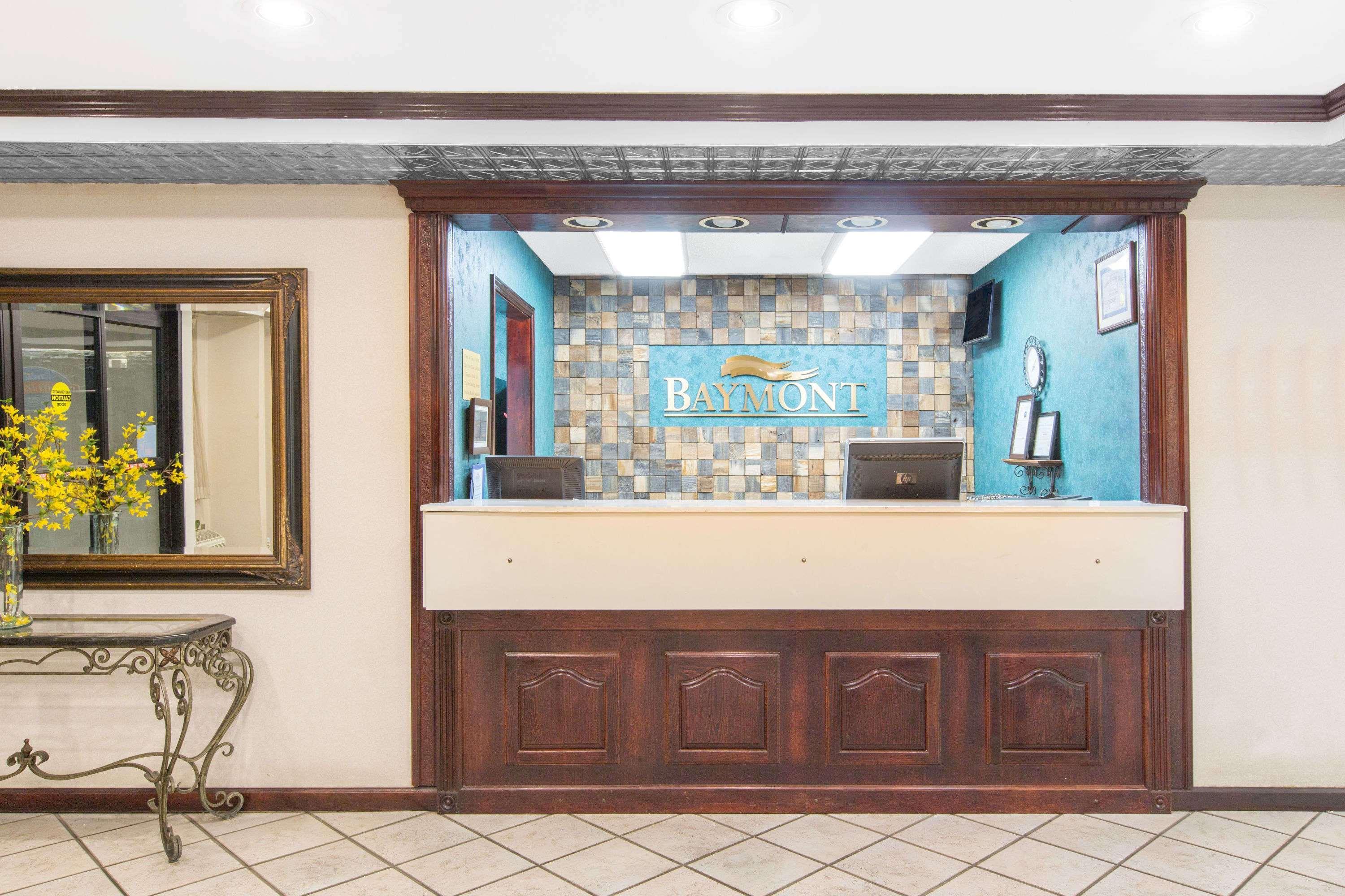 Baymont By Wyndham Jonesboro Hotel Екстериор снимка